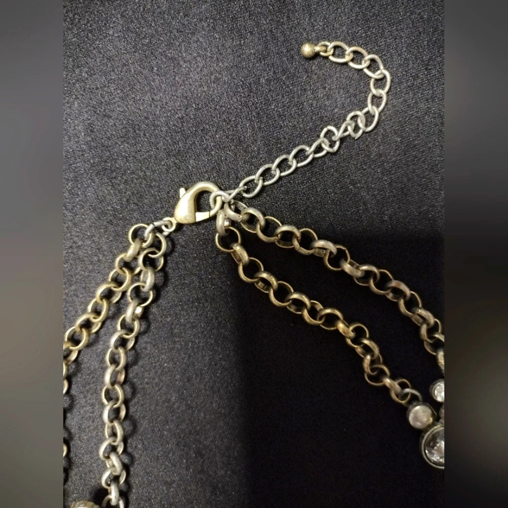 Chunky Rhinestone Statement Necklace - image 5